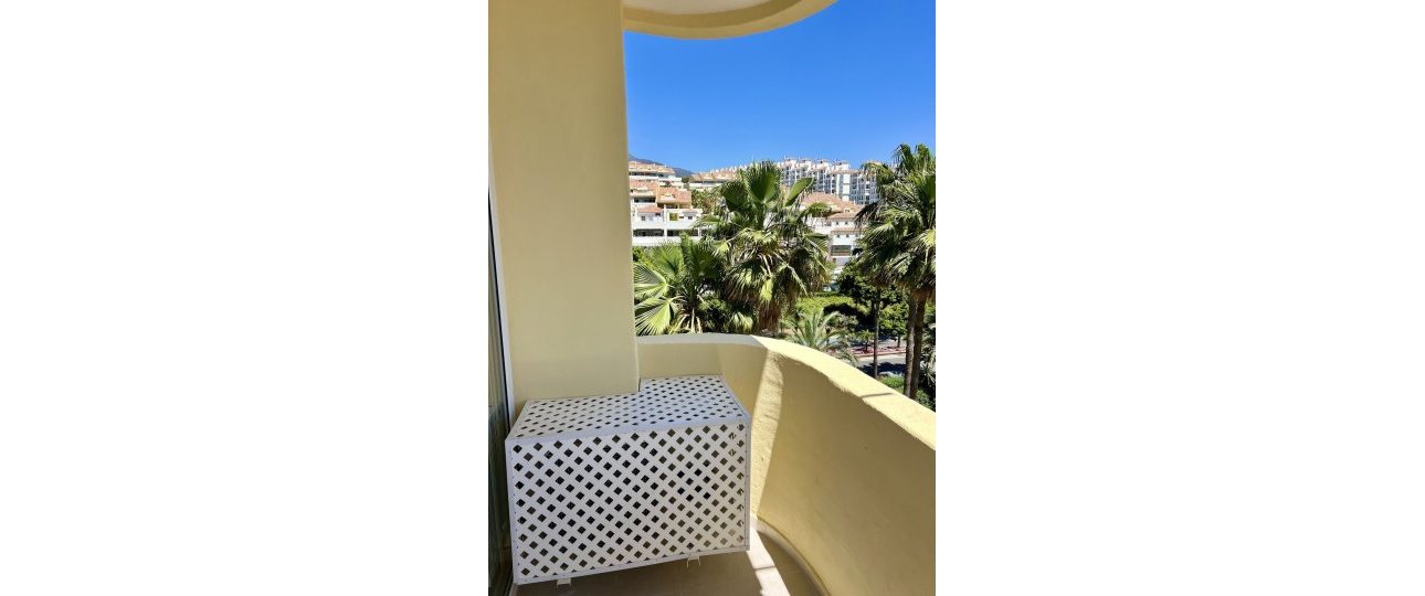 Rynek wtórny - apartment - Estepona - Estepona Centro