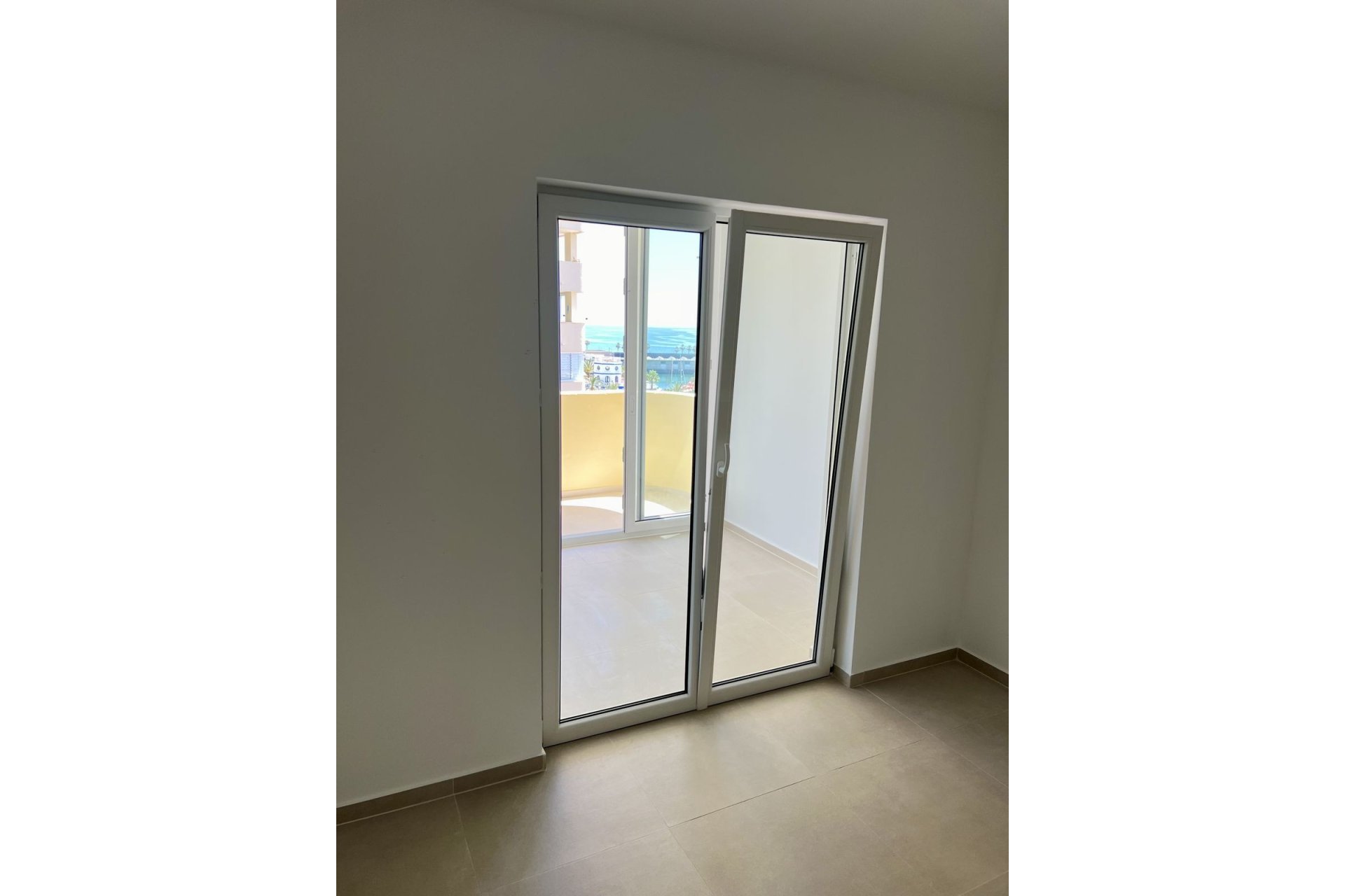 Rynek wtórny - apartment - Estepona - Estepona Centro