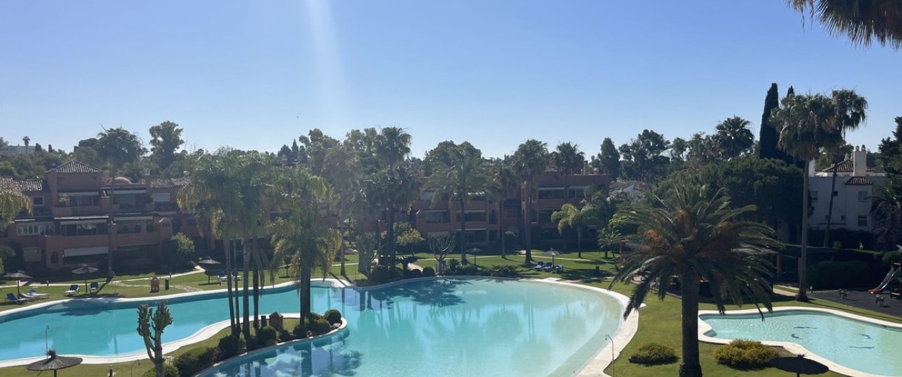 Rynek wtórny - apartment - Estepona - Estepona Centro