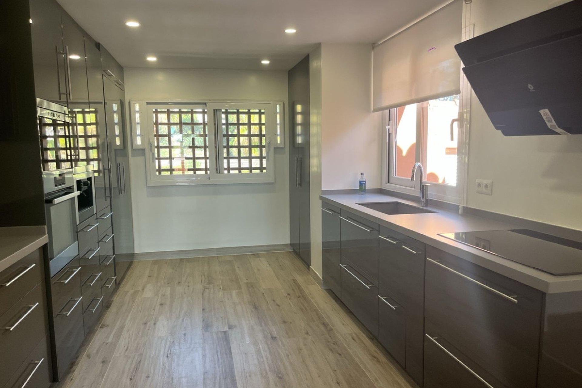 Rynek wtórny - apartment - Estepona - Estepona Centro