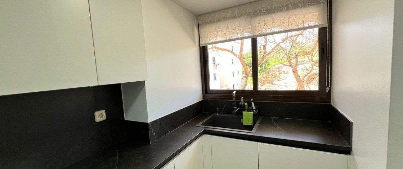 Rynek wtórny - apartment - Estepona - Estepona Centro