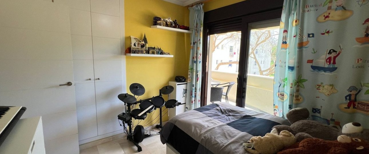 Rynek wtórny - apartment - Estepona - Estepona Centro