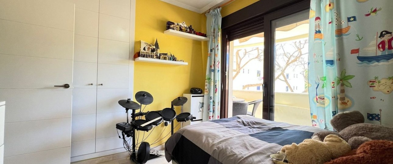 Rynek wtórny - apartment - Estepona - Estepona Centro