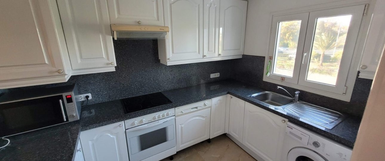 Rynek wtórny - apartment - Estepona - Estepona Centro