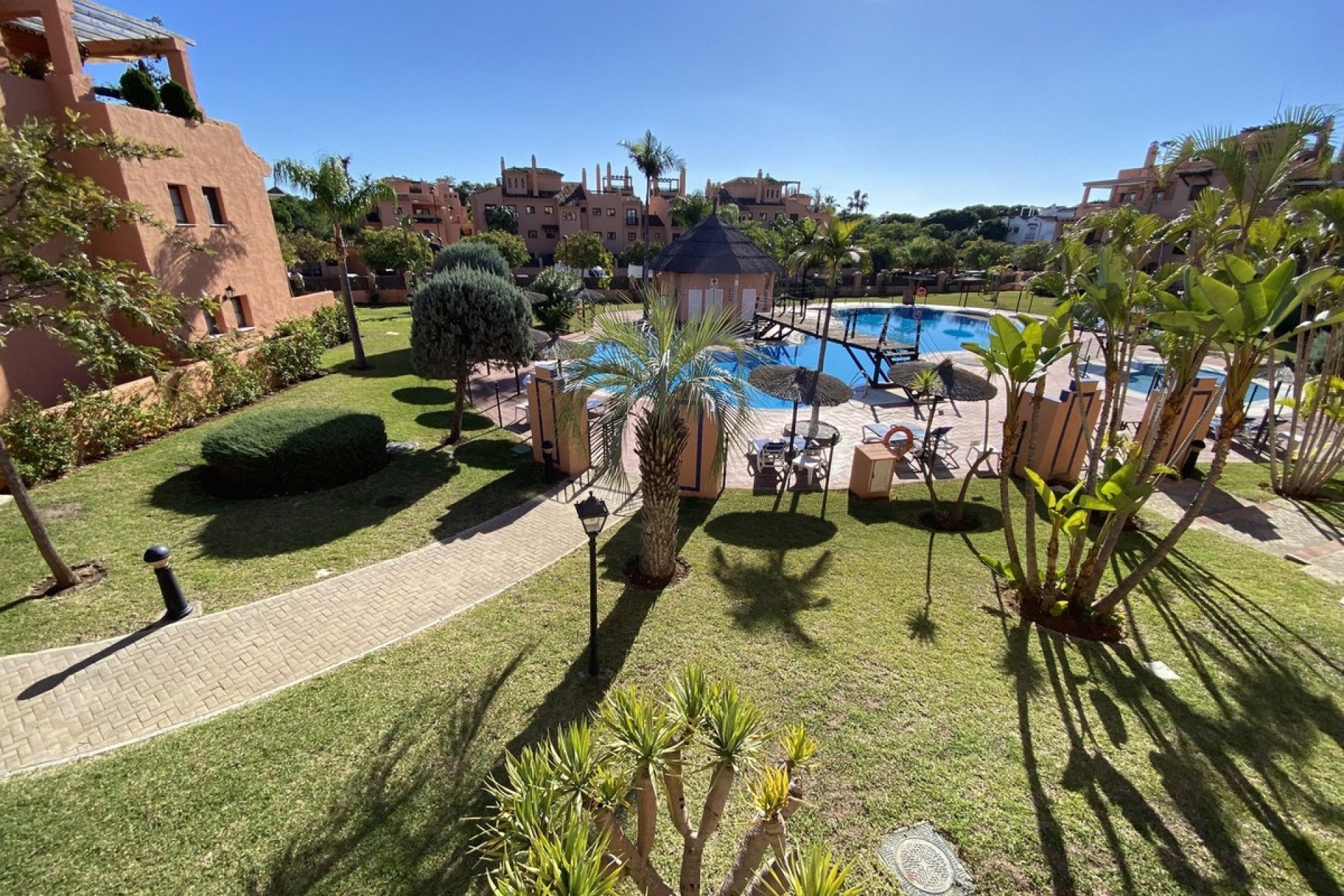 Rynek wtórny - apartment - Estepona - Hacienda del Sol