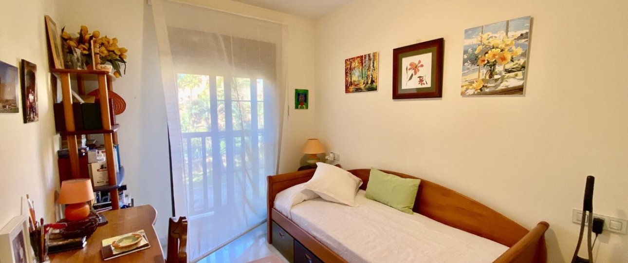 Rynek wtórny - apartment - Estepona - Hacienda del Sol