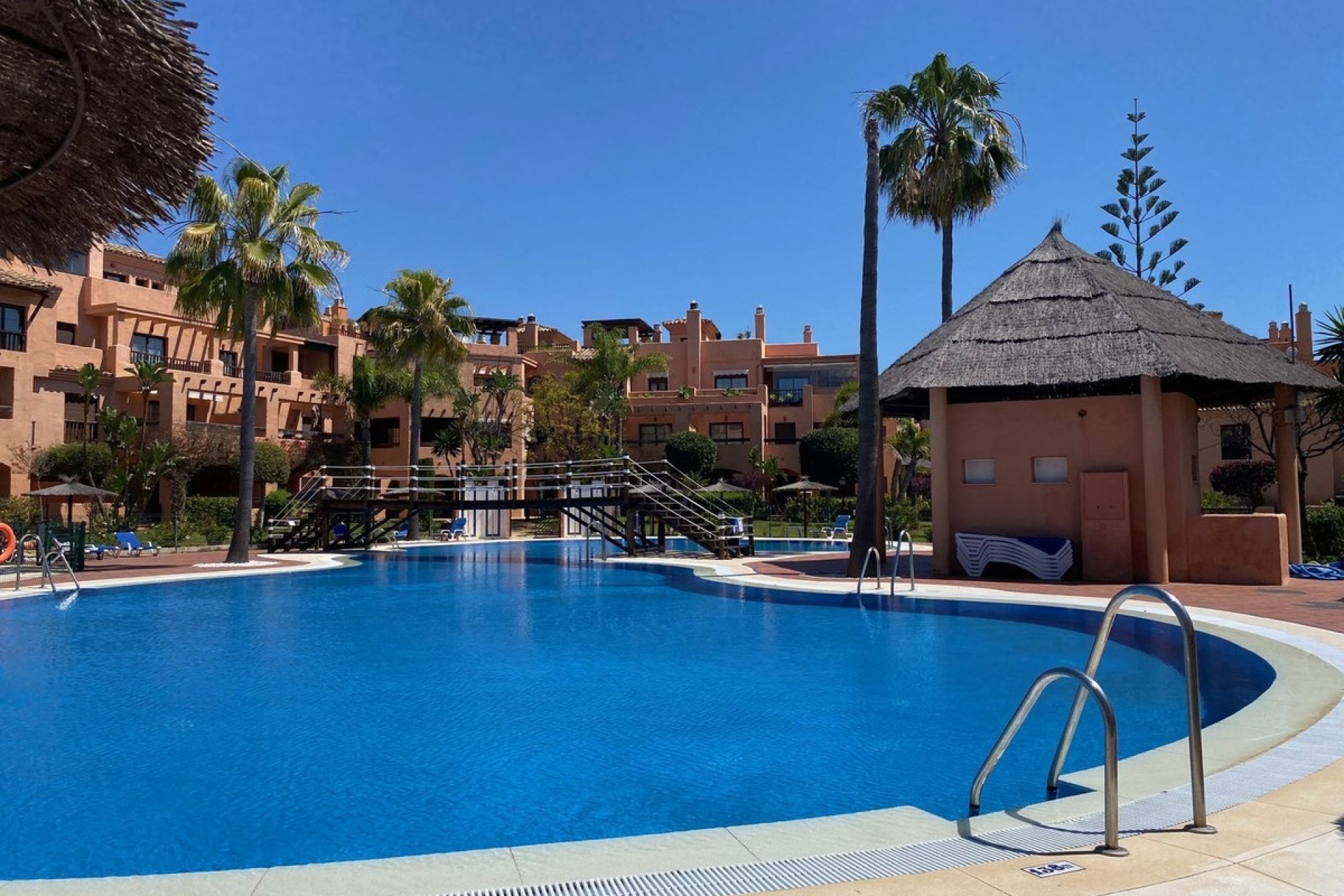 Rynek wtórny - apartment - Estepona - Hacienda del Sol