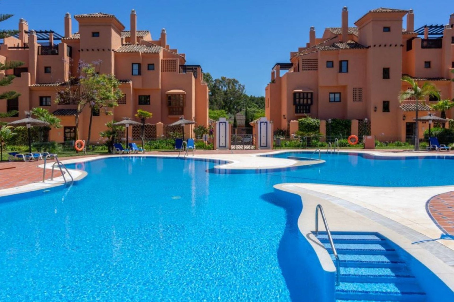 Rynek wtórny - apartment - Estepona - Hacienda del Sol