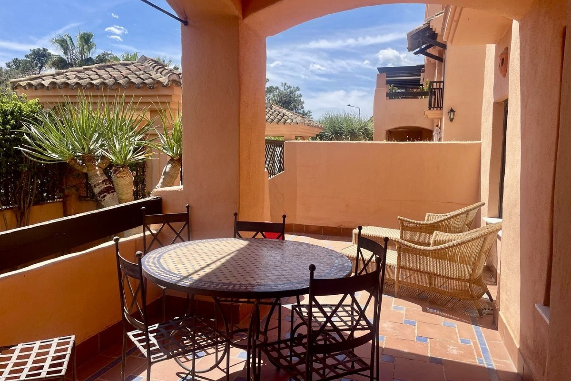 Rynek wtórny - apartment - Estepona - Hacienda del Sol