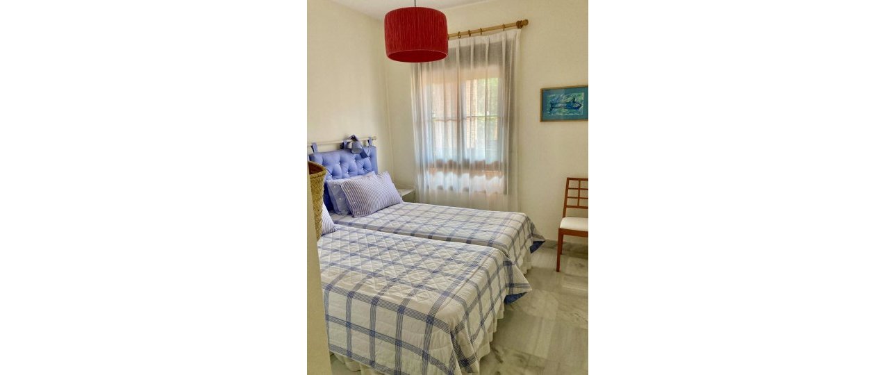 Rynek wtórny - apartment - Estepona - Hacienda del Sol