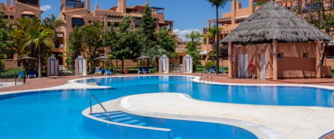 Rynek wtórny - apartment - Estepona - Hacienda del Sol