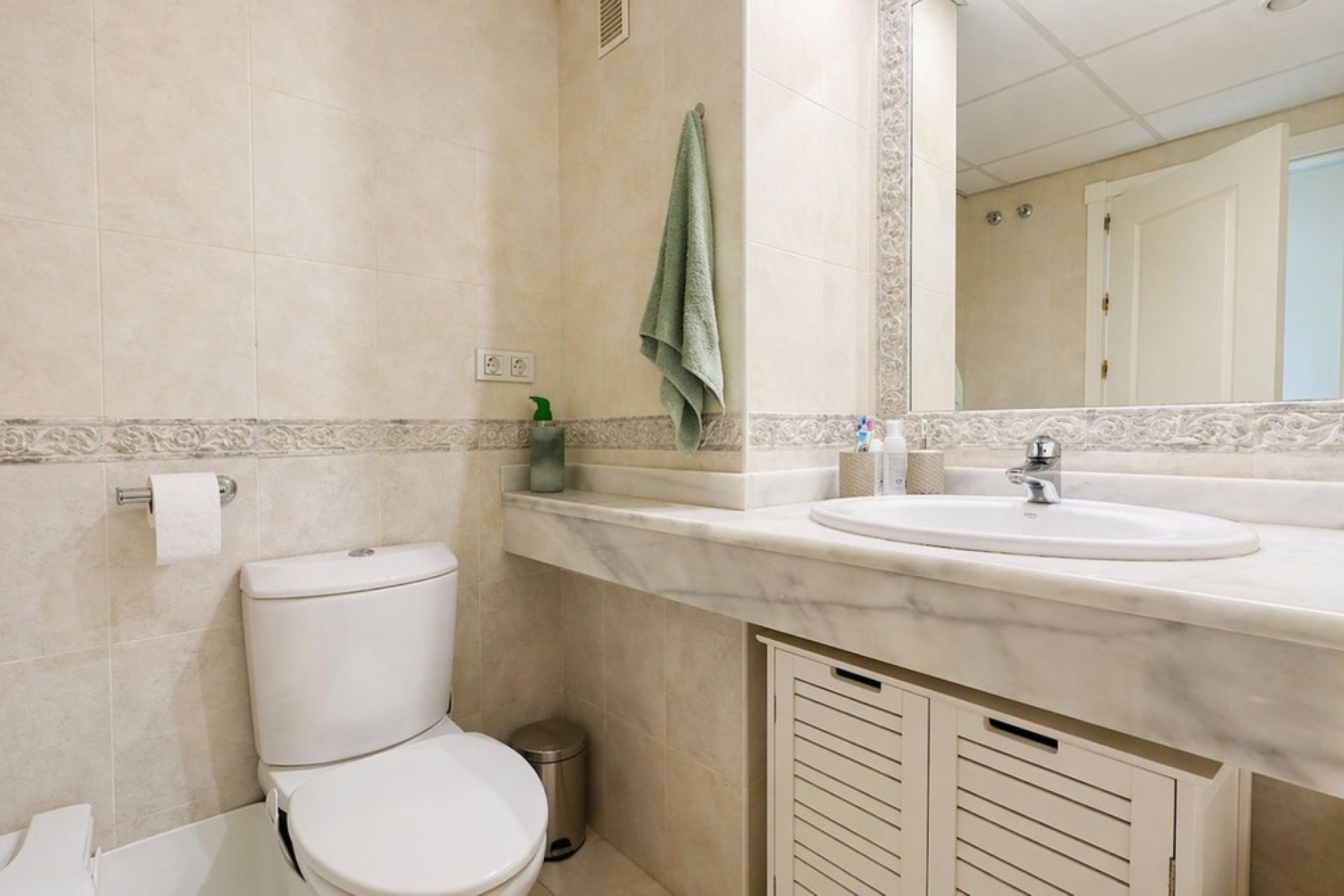 Rynek wtórny - apartment - Estepona - Hacienda del Sol