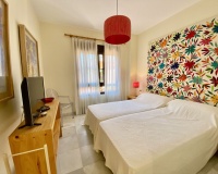 Rynek wtórny - apartment - Estepona - Hacienda del Sol