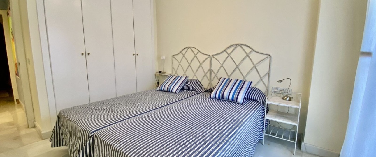 Rynek wtórny - apartment - Estepona - Hacienda del Sol