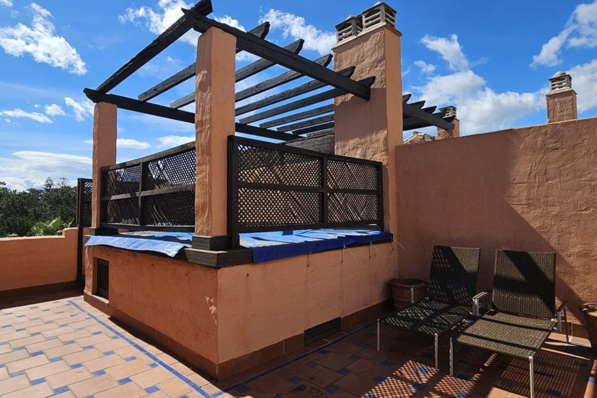 Rynek wtórny - apartment - Estepona - Hacienda del Sol