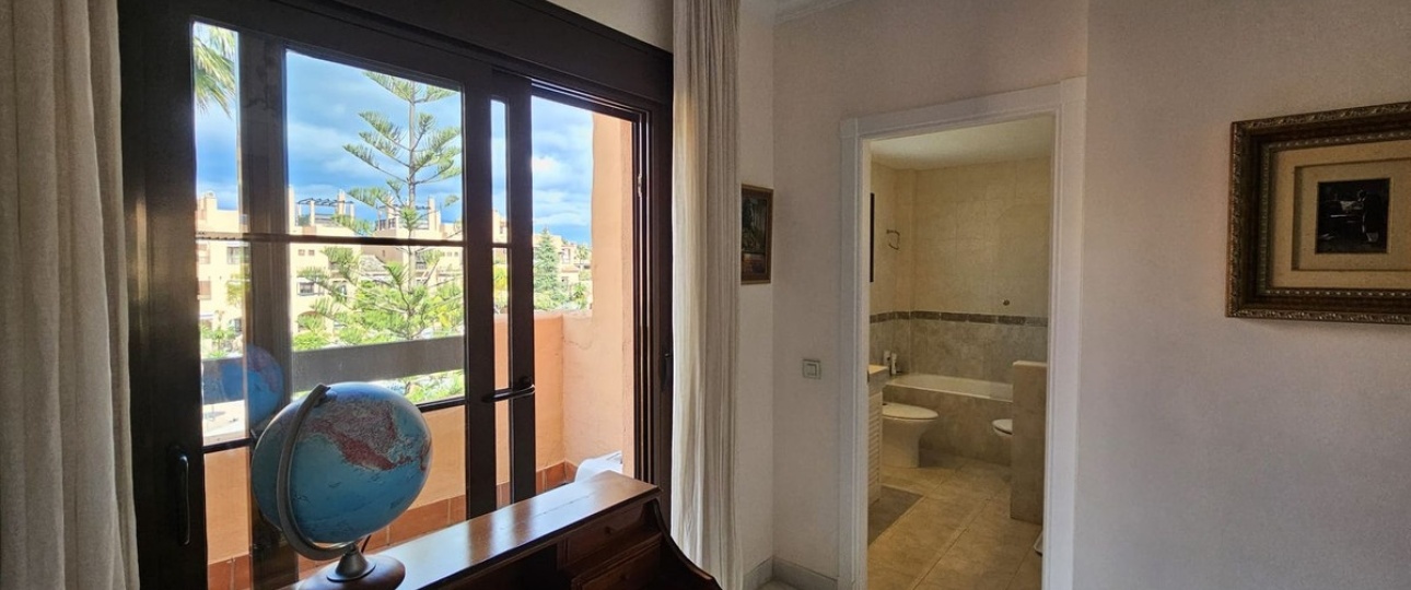 Rynek wtórny - apartment - Estepona - Hacienda del Sol