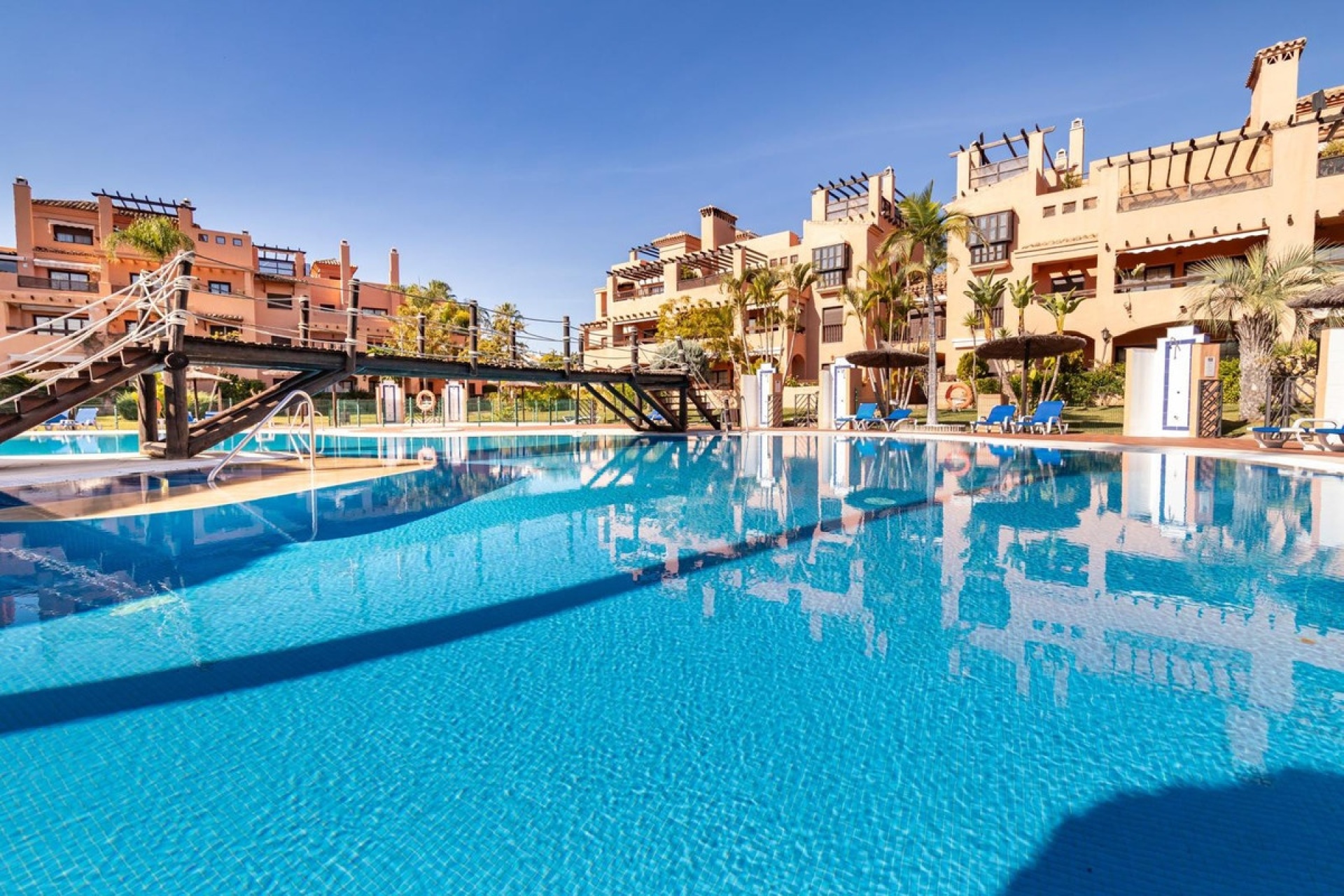 Rynek wtórny - apartment - Estepona - Hacienda del Sol