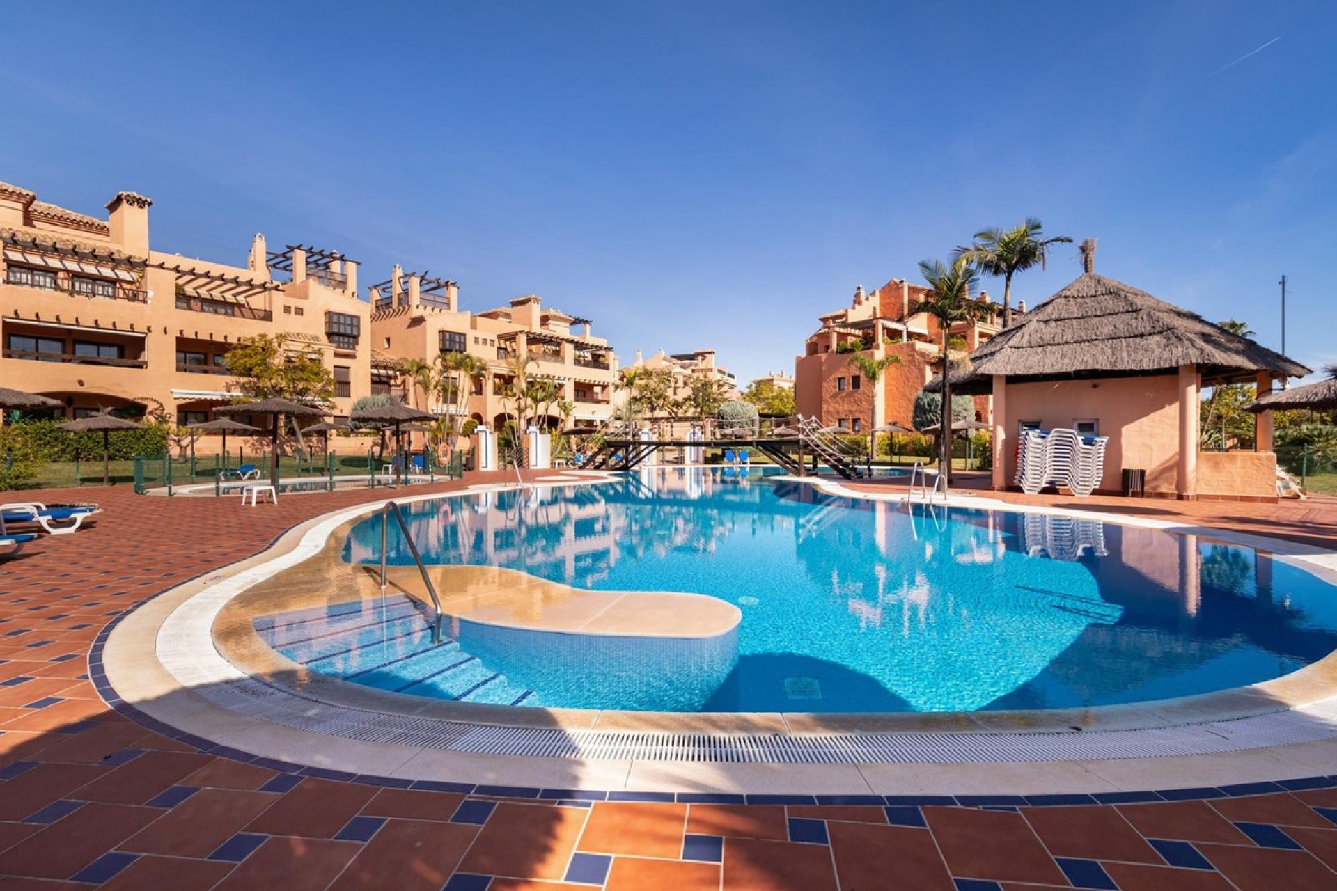 Rynek wtórny - apartment - Estepona - Hacienda del Sol