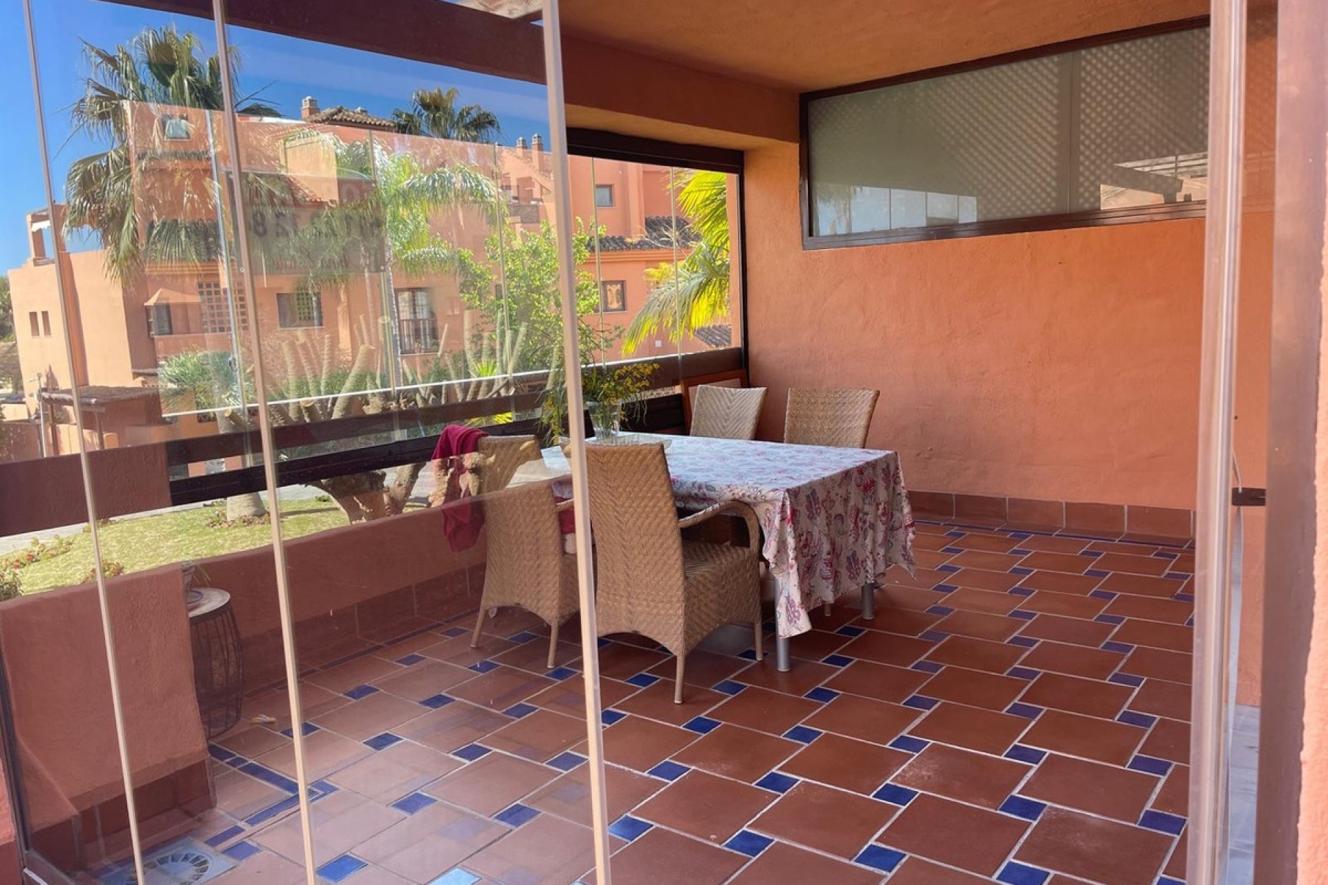 Rynek wtórny - apartment - Estepona - Hacienda del Sol