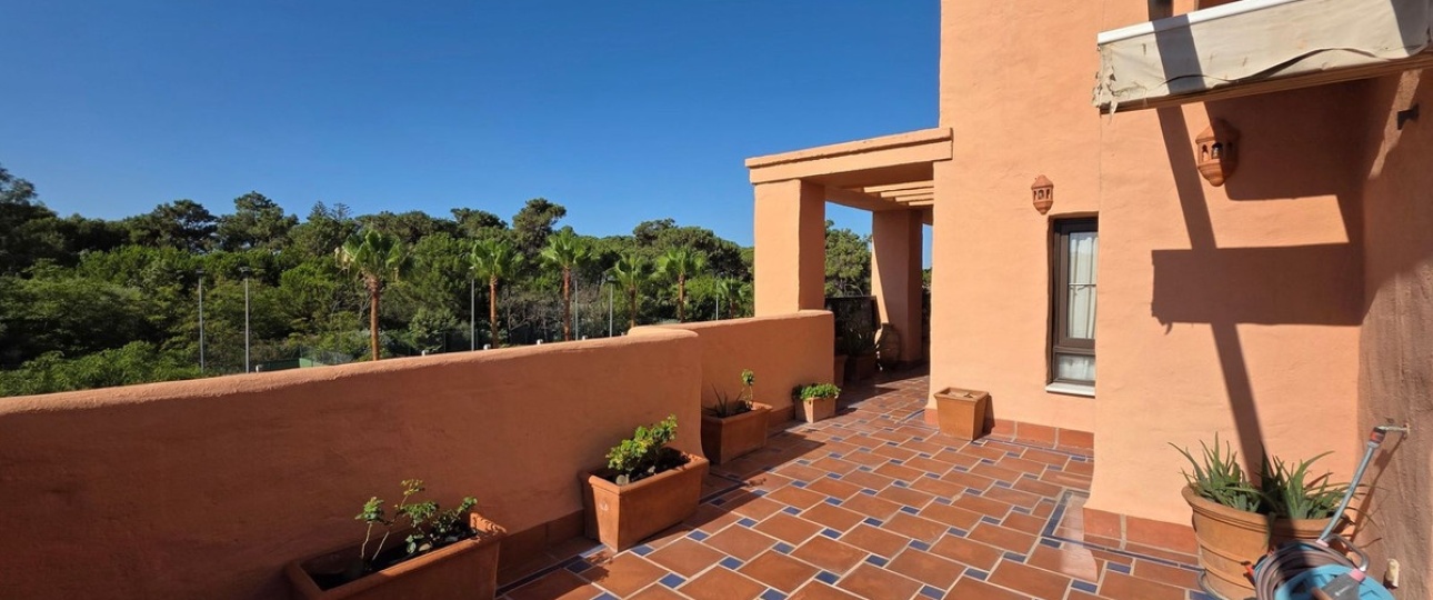 Rynek wtórny - apartment - Estepona - Hacienda del Sol