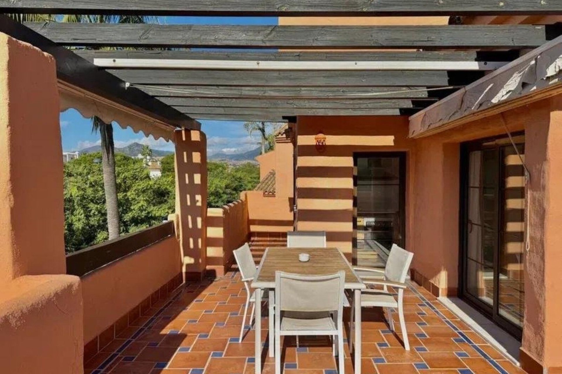 Rynek wtórny - apartment - Estepona - Hacienda del Sol