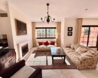 Rynek wtórny - apartment - Estepona - Hacienda del Sol