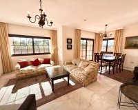 Rynek wtórny - apartment - Estepona - Hacienda del Sol