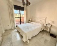 Rynek wtórny - apartment - Estepona - Hacienda del Sol