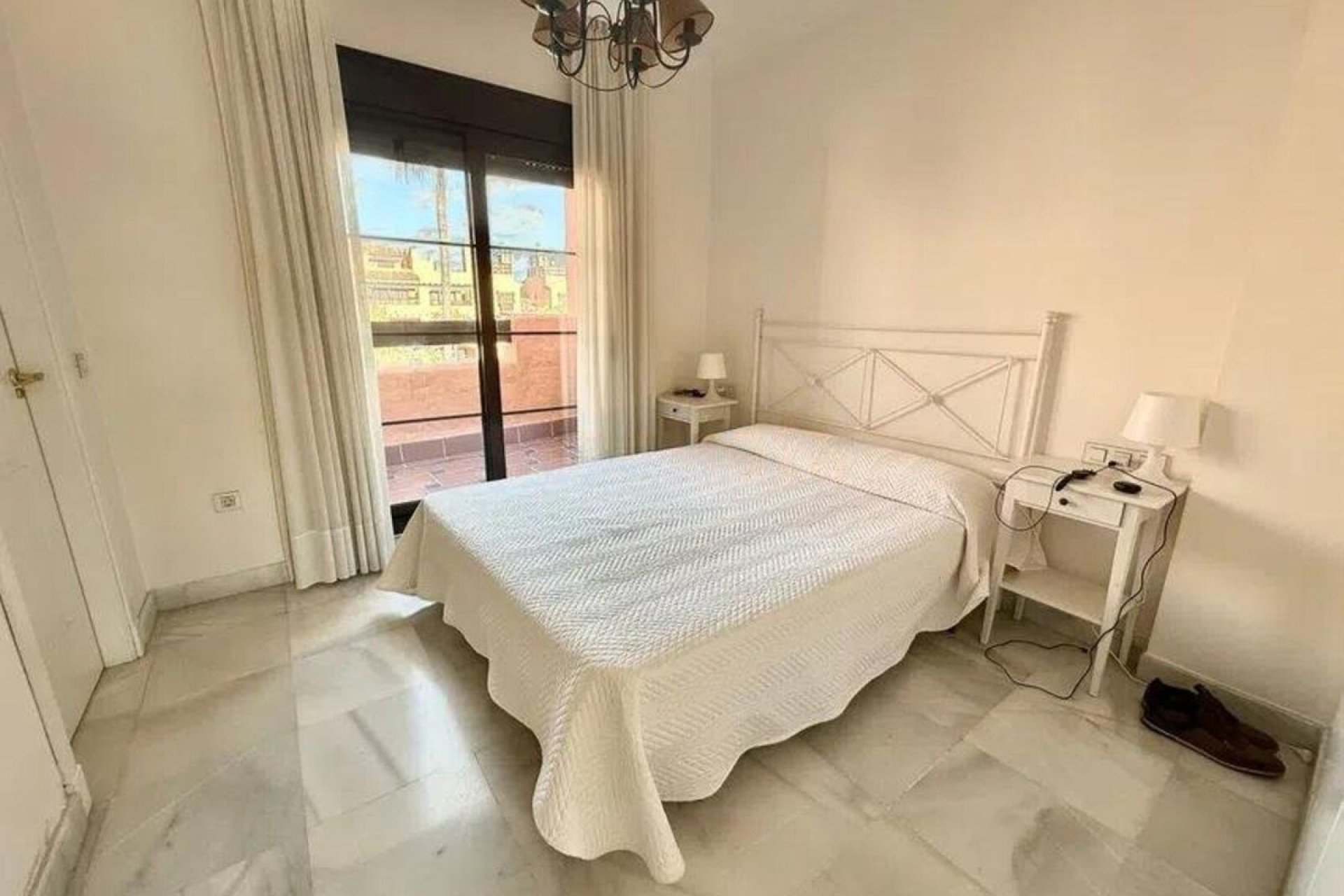 Rynek wtórny - apartment - Estepona - Hacienda del Sol
