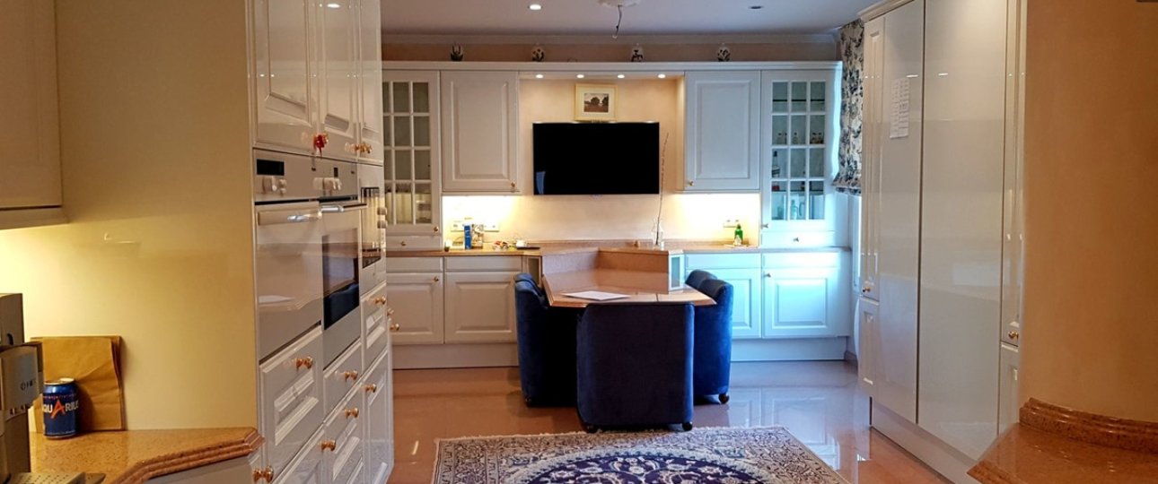 Rynek wtórny - apartment - Estepona - New Golden Mile