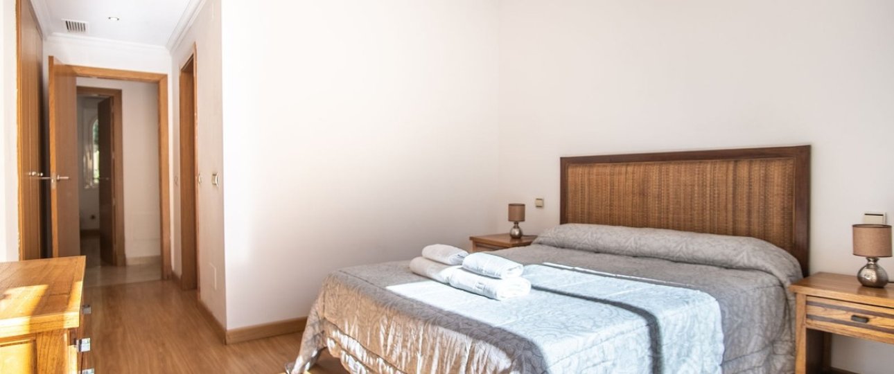 Rynek wtórny - apartment - Estepona - New Golden Mile
