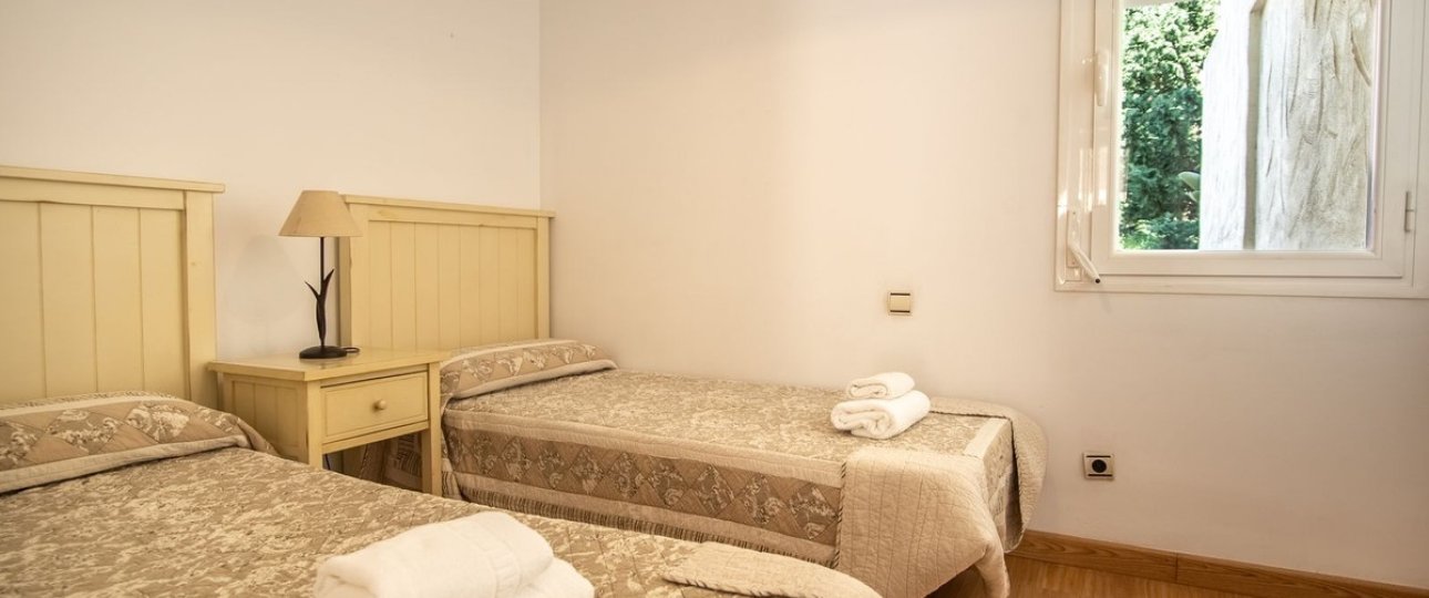Rynek wtórny - apartment - Estepona - New Golden Mile