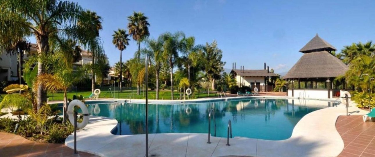 Rynek wtórny - apartment - Estepona - New Golden Mile