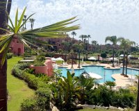 Rynek wtórny - apartment - Estepona - New Golden Mile