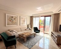 Rynek wtórny - apartment - Estepona - New Golden Mile