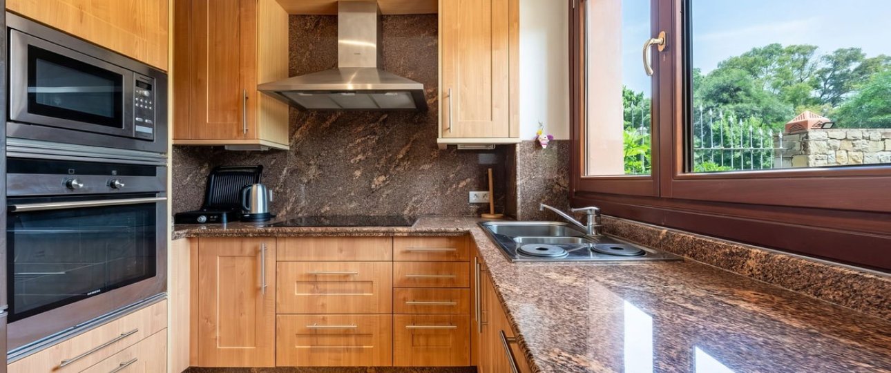 Rynek wtórny - apartment - Estepona - New Golden Mile