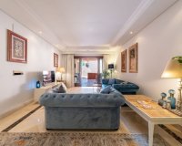 Rynek wtórny - apartment - Estepona - New Golden Mile