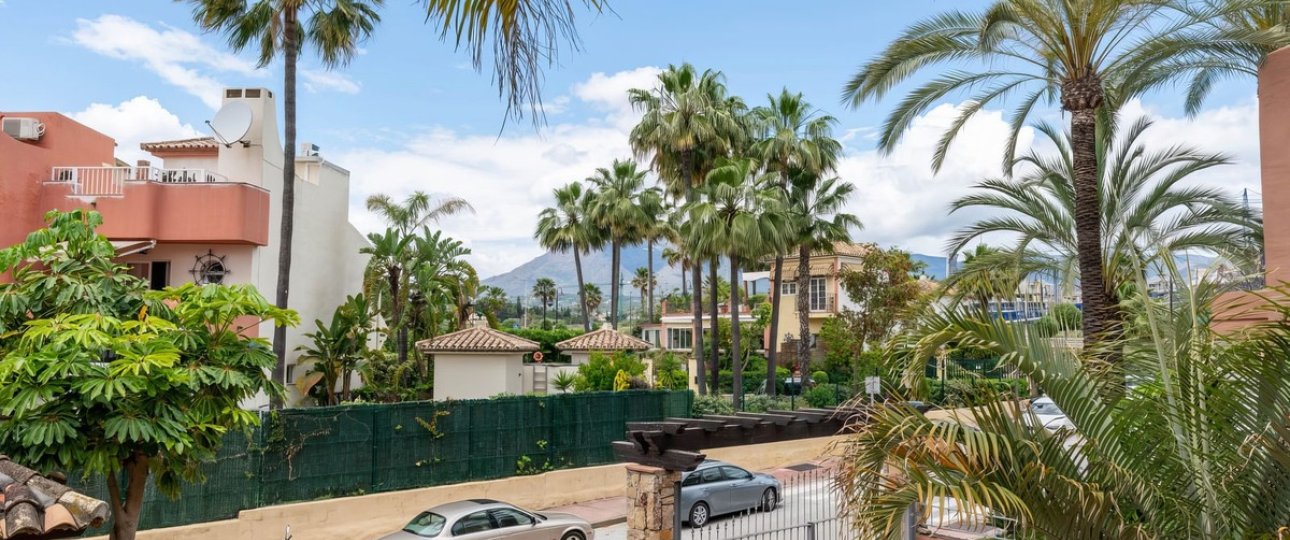 Rynek wtórny - apartment - Estepona - New Golden Mile