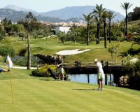 Rynek wtórny - apartment - Estepona - New Golden Mile