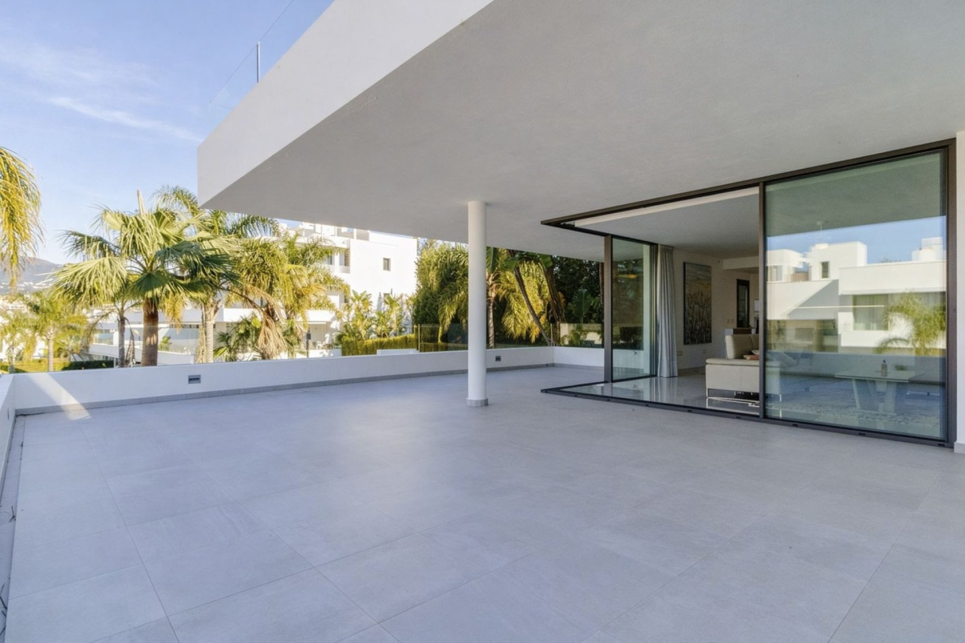 Rynek wtórny - apartment - Estepona - New Golden Mile