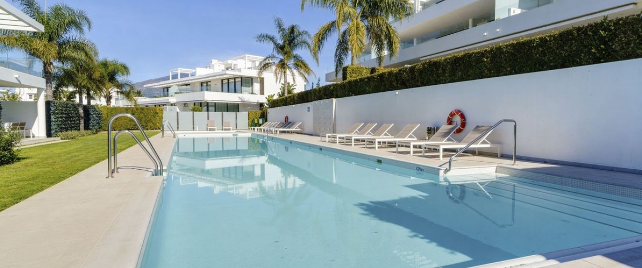 Rynek wtórny - apartment - Estepona - New Golden Mile