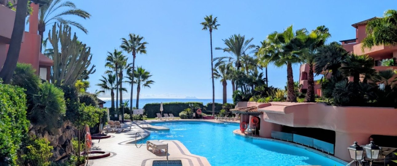 Rynek wtórny - apartment - Estepona - New Golden Mile