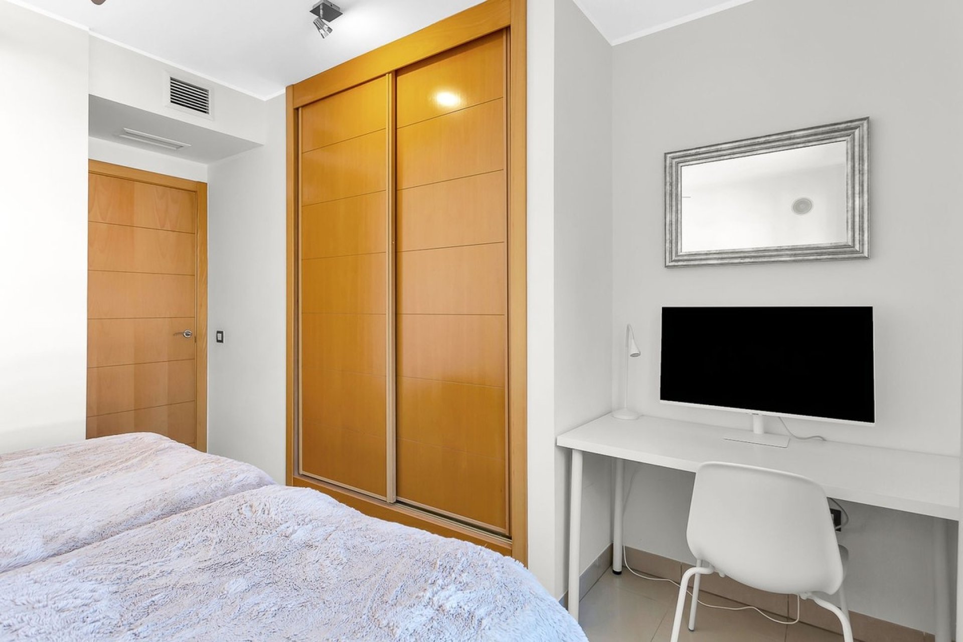 Rynek wtórny - apartment - Estepona - New Golden Mile
