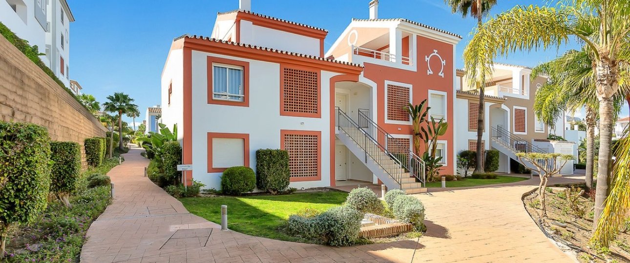 Rynek wtórny - apartment - Estepona - New Golden Mile