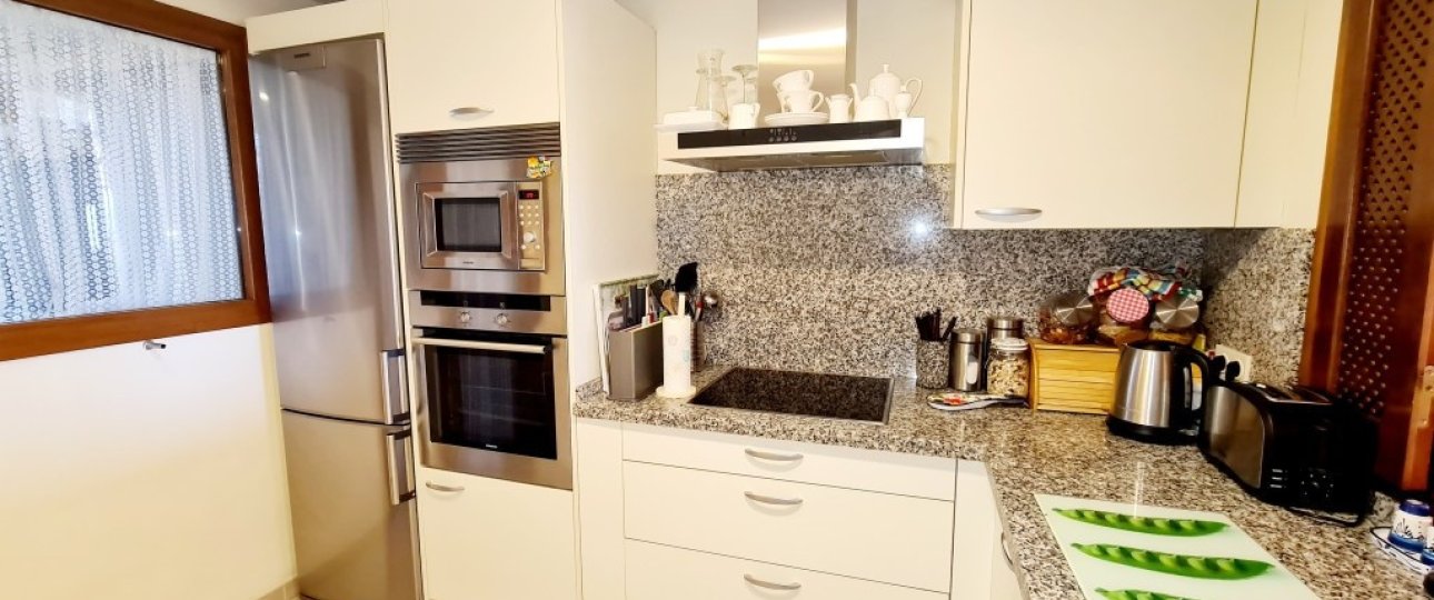 Rynek wtórny - apartment - Estepona - New Golden Mile