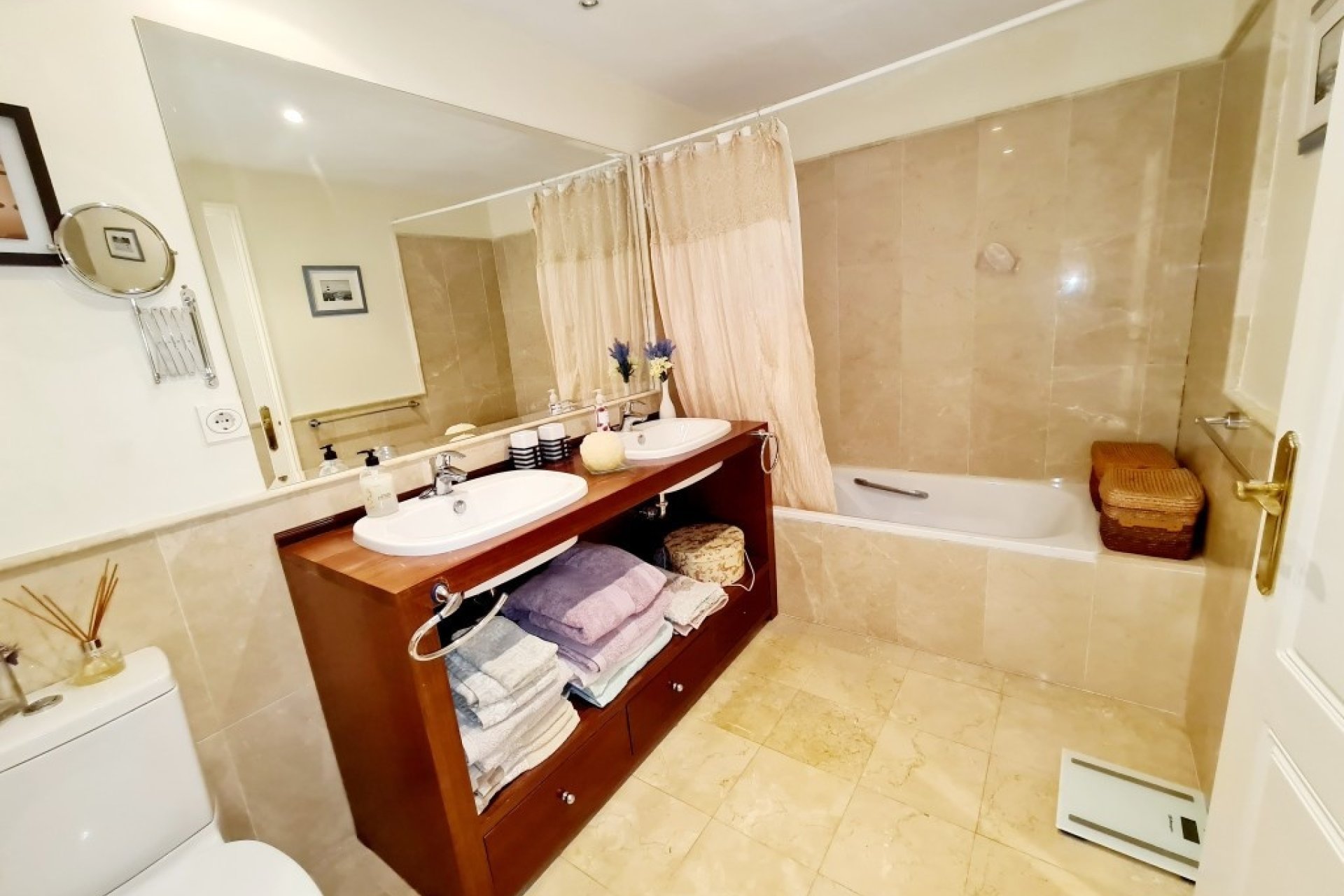 Rynek wtórny - apartment - Estepona - New Golden Mile