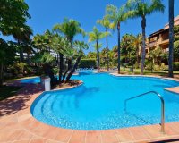 Rynek wtórny - apartment - Estepona - New Golden Mile