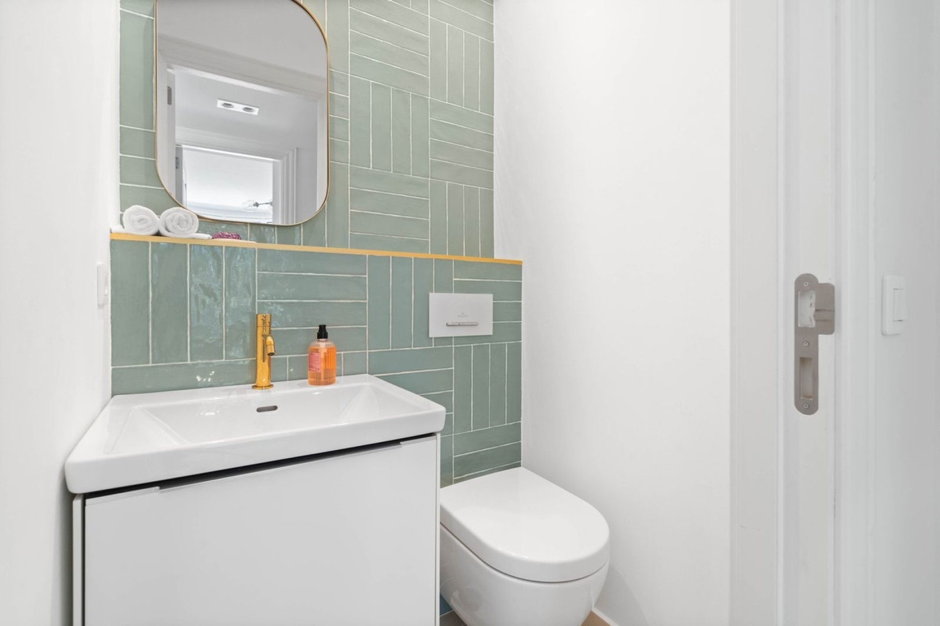 Rynek wtórny - apartment - Estepona - New Golden Mile