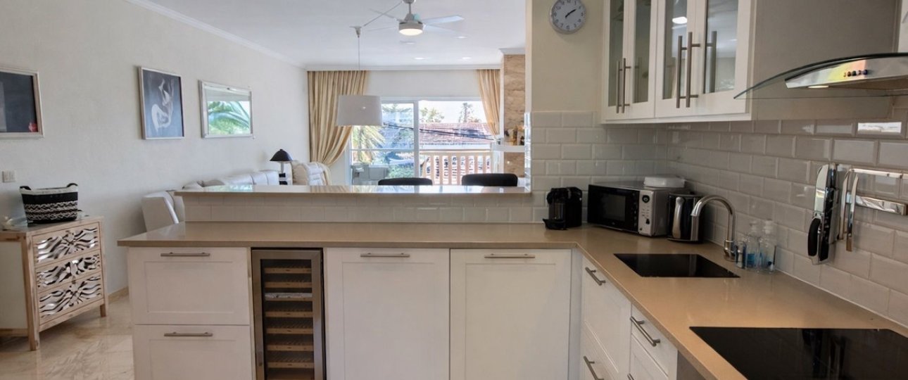 Rynek wtórny - apartment - Estepona - New Golden Mile