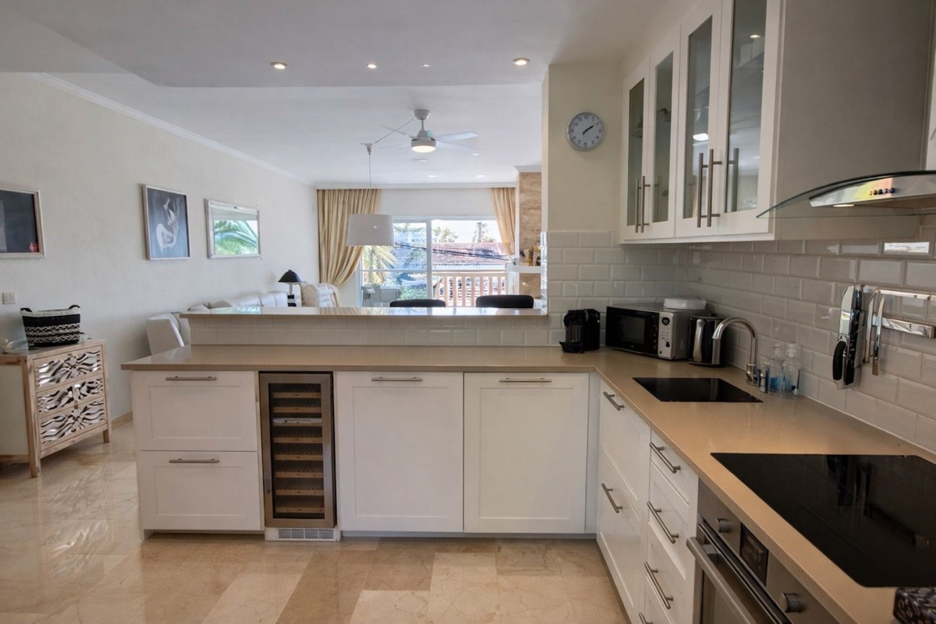 Rynek wtórny - apartment - Estepona - New Golden Mile